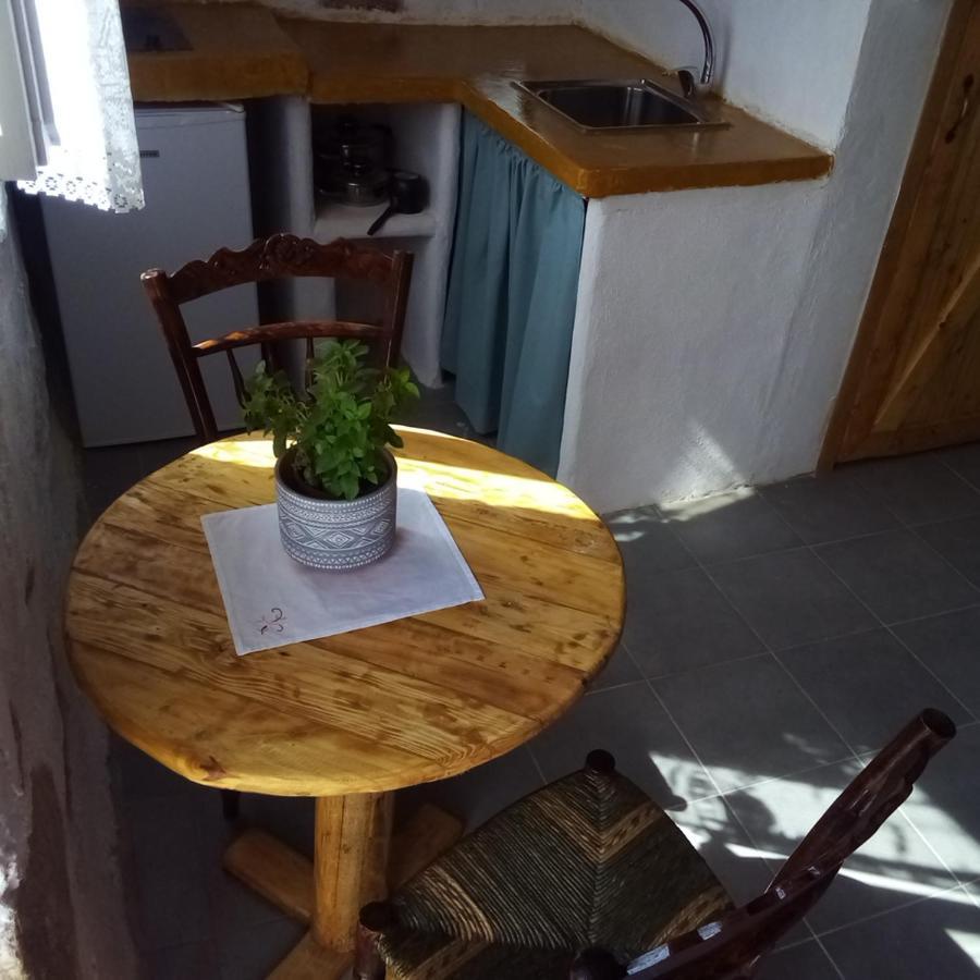 Venduri House Hotel Peran Triovasalos Bagian luar foto