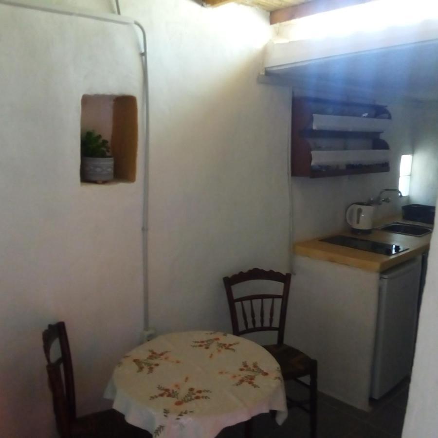 Venduri House Hotel Peran Triovasalos Bagian luar foto