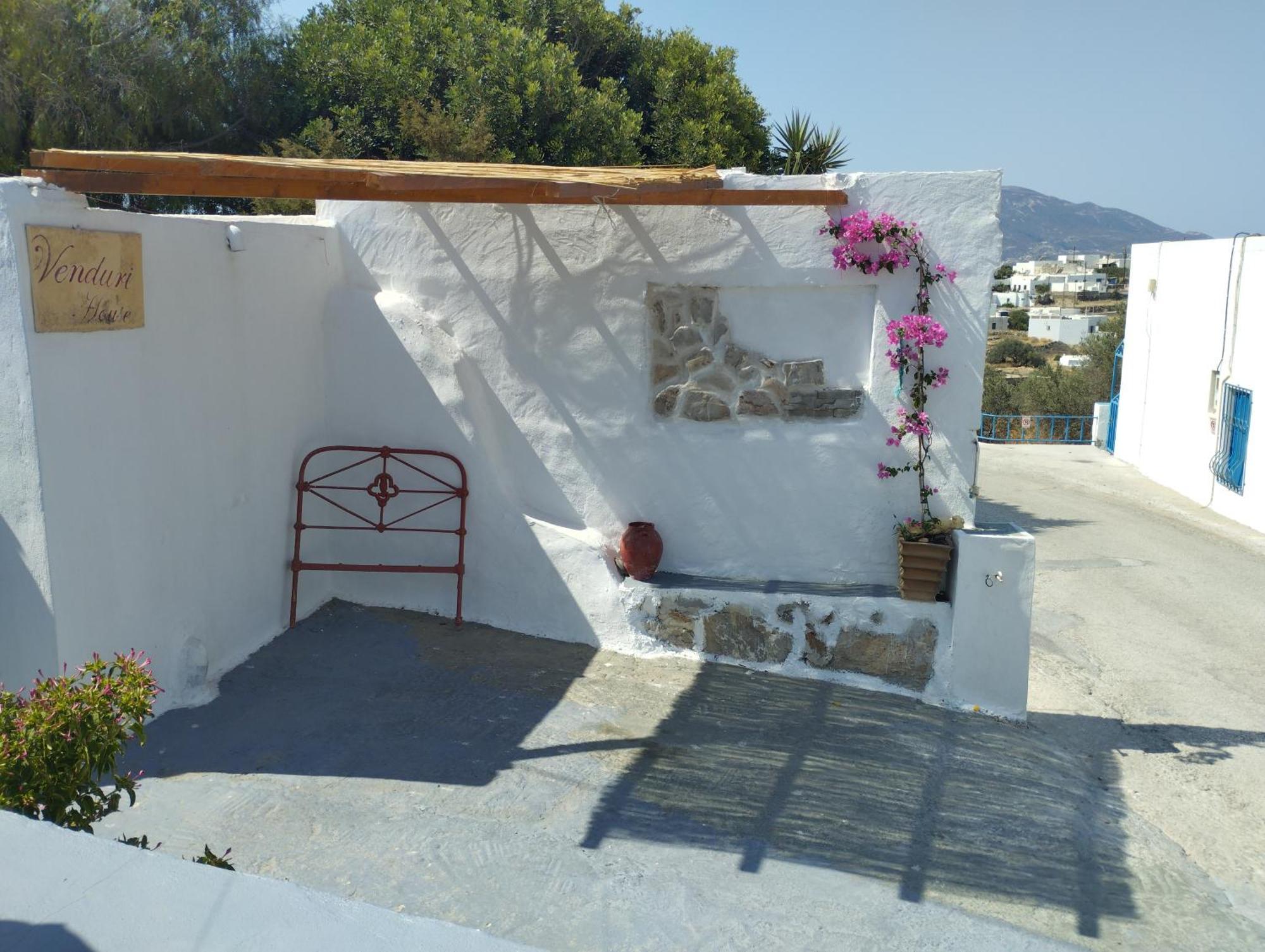 Venduri House Hotel Peran Triovasalos Bagian luar foto